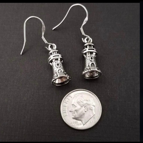 Beautiful Nautical Ocean 🌊 Beach Lighthouse charm earrings - Picture 7 of 8